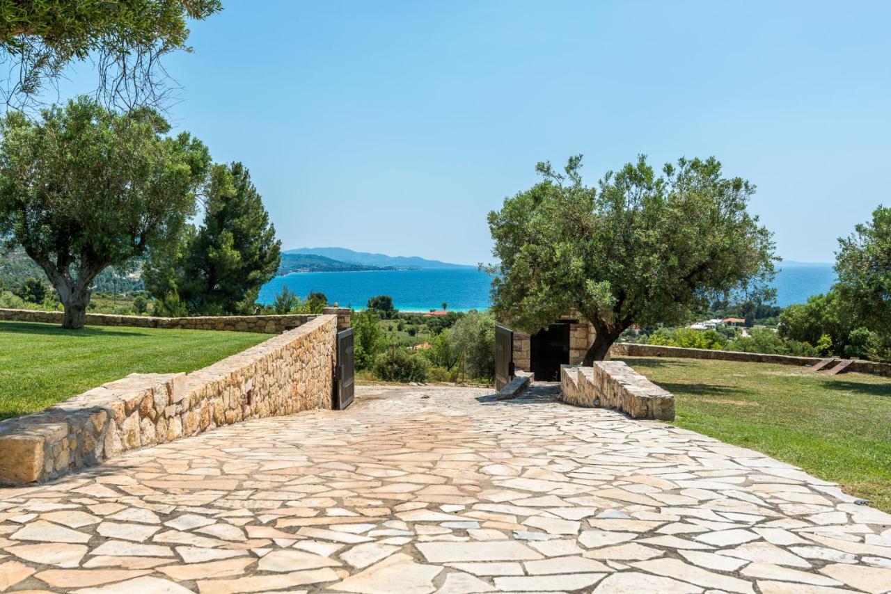Sithonian Blue Royal Villa Nikiti  Exterior photo