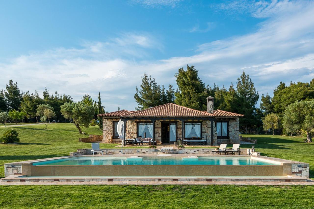 Sithonian Blue Royal Villa Nikiti  Exterior photo